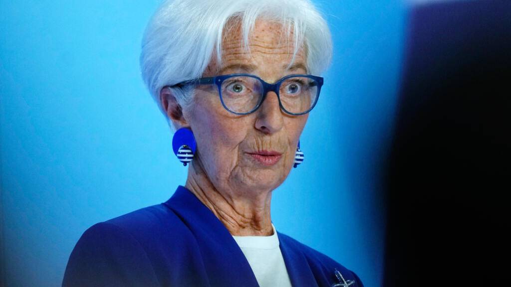 Die EZB-Chefin bezeichnet einen allfälligen Rücktritt als mögliche Option. (Archivbild)
