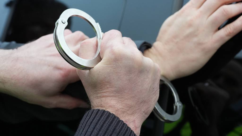 Polizei fasst vier mutmassliche Betrüger in Winterthur