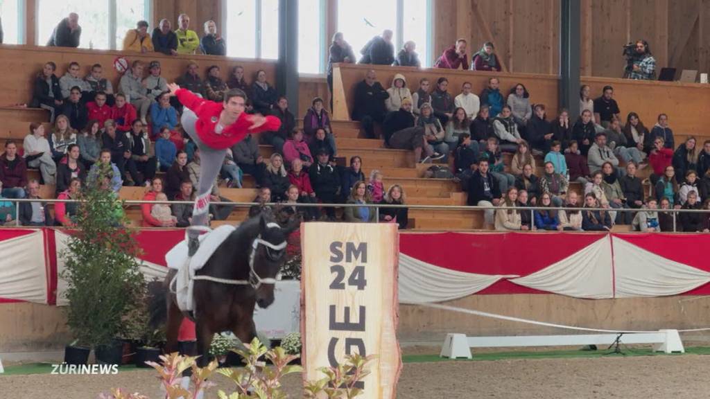 Voltige Schweizermeisterschaft in Dielsdorf begeistert