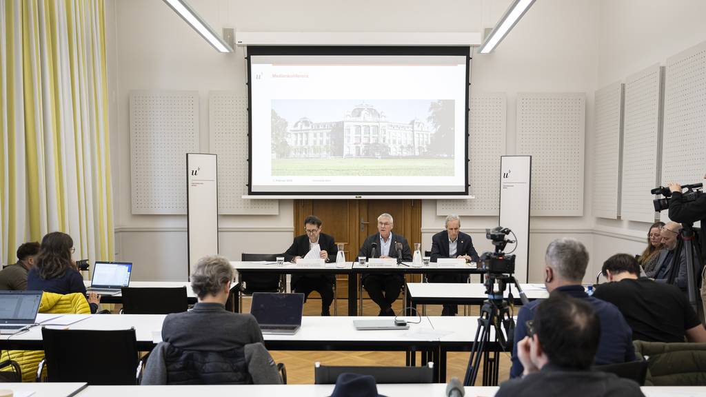 Die Universität Bern informierte am Donnerstag zum Untersuchungsbericht.