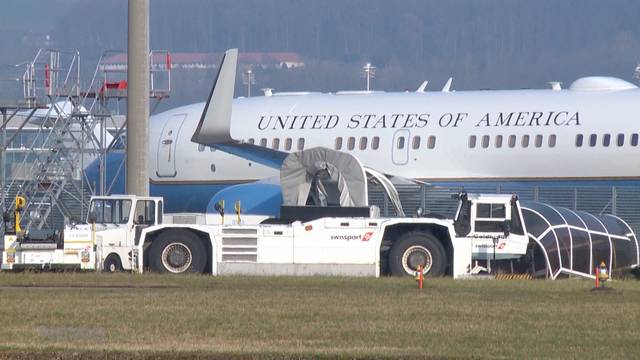 Planespotter freuen sich auf Trump