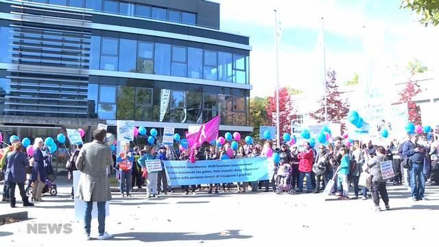 Unia-Protest gegen Senevita-Arbeitsbedingungen