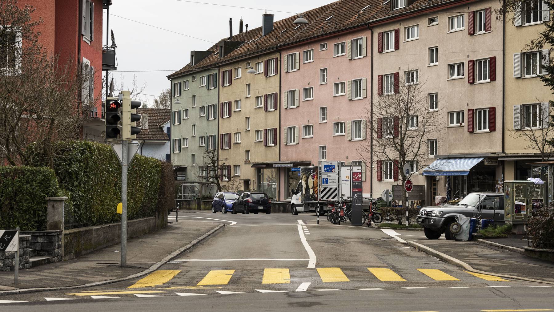 Die Polizei hat im Kanton Bern zahlreiche Fussgängerstreifen unter die Lupe genommen.