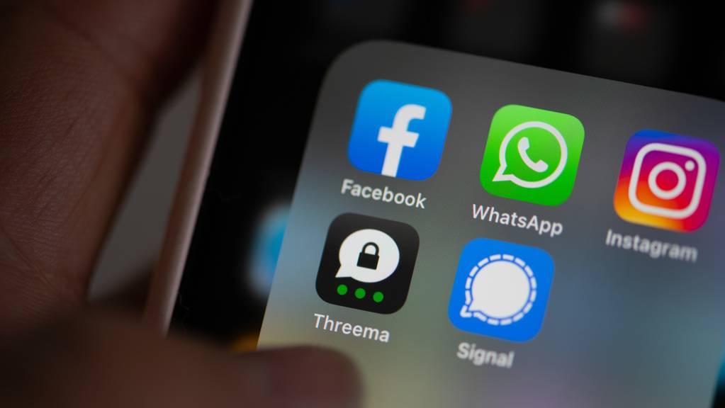 Die Sozialen Medien WhatsApp und Instagram sind down. (Symbolbild) 