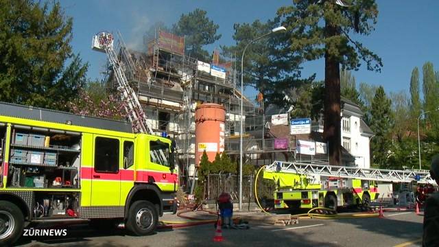 Brand in alter Villa in Zollikon