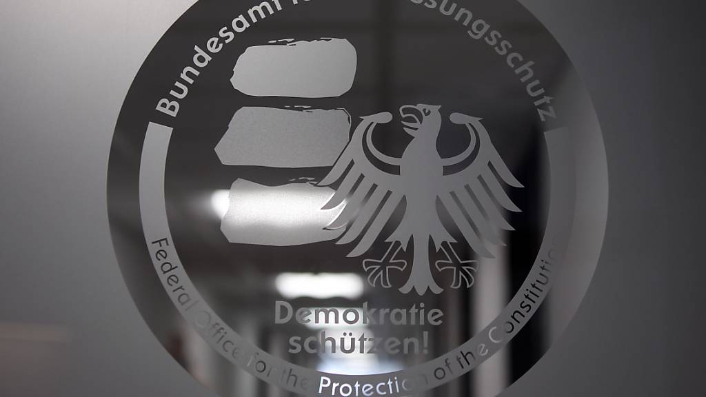 Die Regierungsparteien CDU und CSU wollen den Verfassungsschutz in Deutschland ausweiten. (Archivbild)