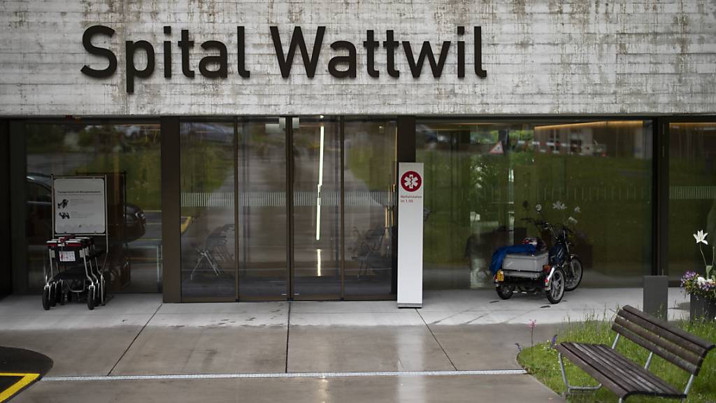 Am Spital Wattwil soll ein Kompetenzzentrum für Gesundheit, Notfall und spezialisierte Pflege (GNP) entstehen. Am 13. Juni wird zuerst noch über das Referendum «Spital Wattwil erhalten» abgestimmt.