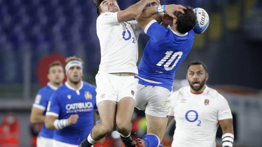 Klarer Sieg in Italien, knapper Erfolg im Six-Nations-Turnier: Englands Rugbyteam mir George Furbank (li.)