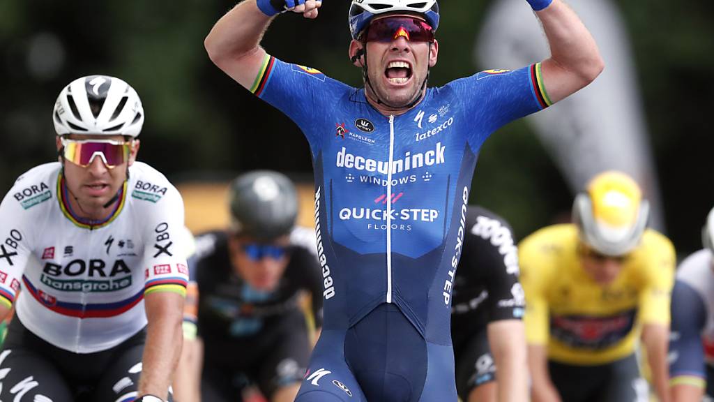 36 Jahre alt und immer noch ein Topsprinter: Mark Cavendish jubelt in Fougères, wo er schon 2015 einmal gewann, über seinen 31. Etappensieg an der Tour de France