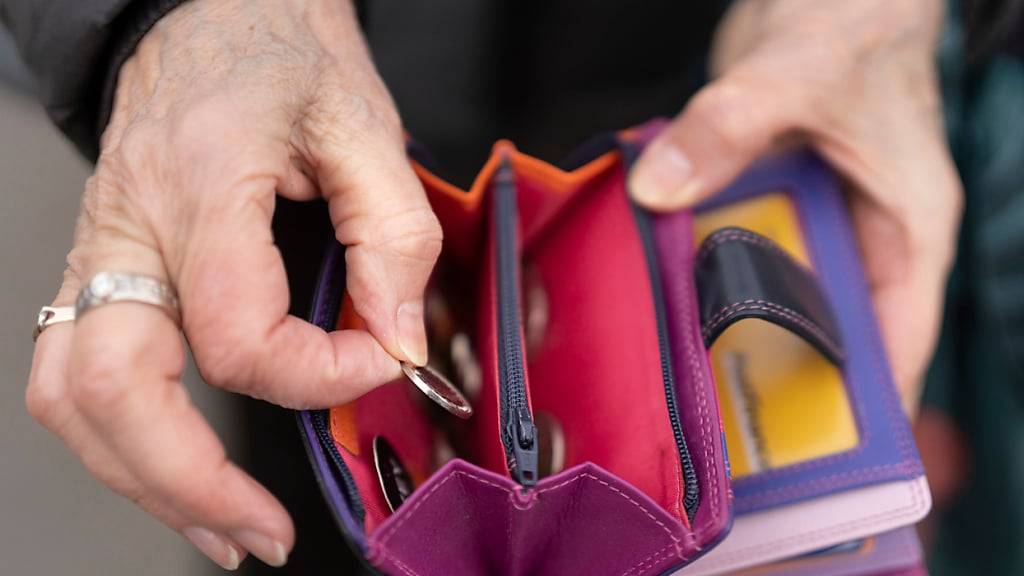Bundesrat will 13. AHV-Rente vorweg mit Lohnbeiträgen finanzieren