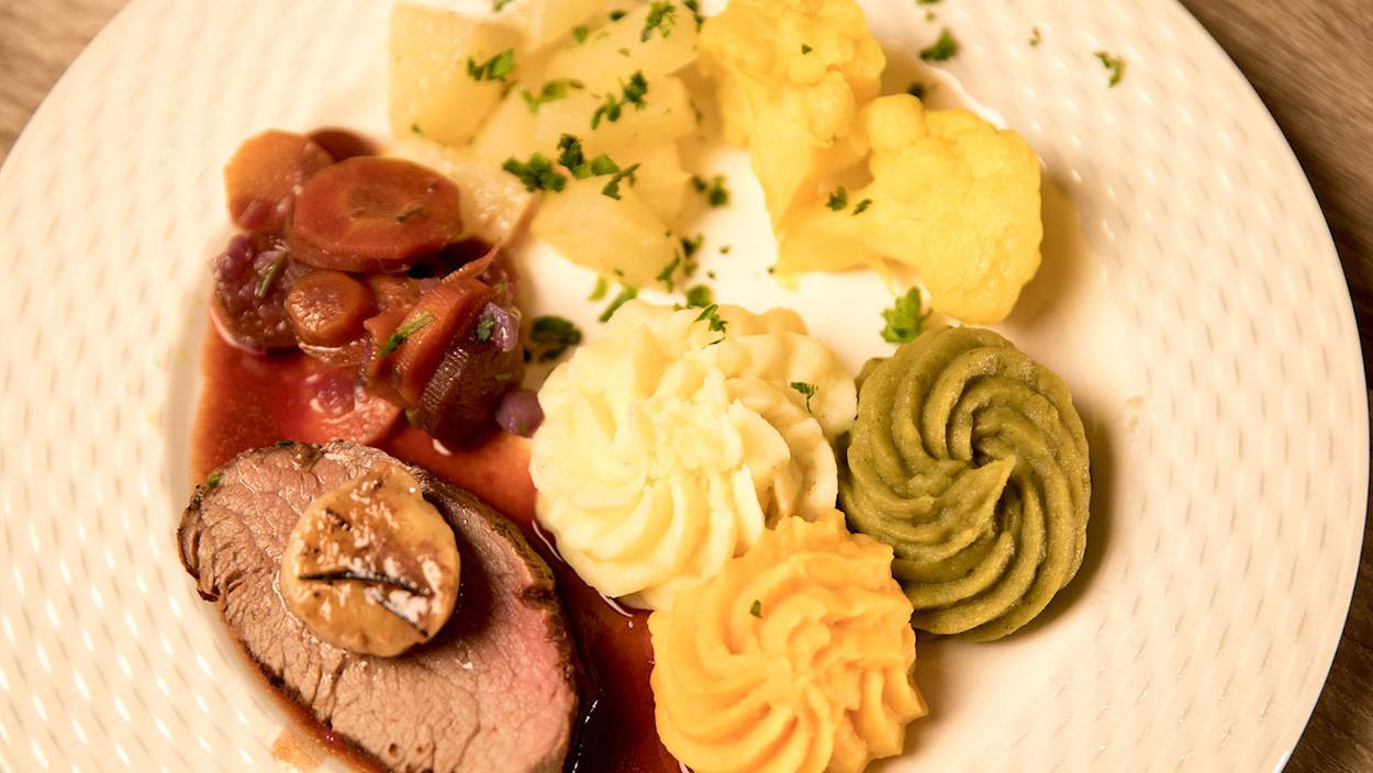 Rindsfilet an Brombeer-Sauce