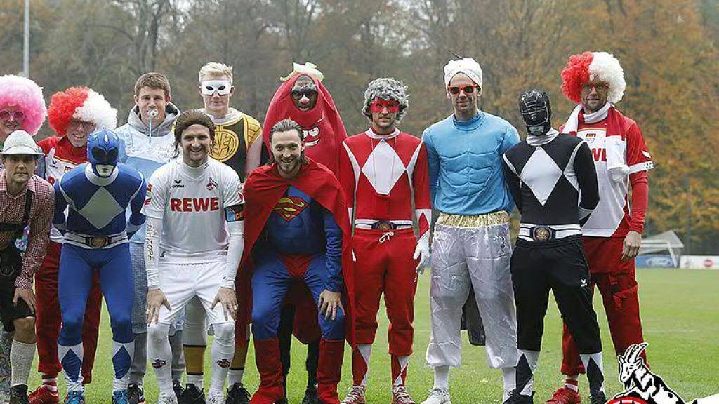 Tickt zum Beginn der Karnevalszeit anders: die Stadt Köln mit ihren verkleideten Bundesliga-Fussballern