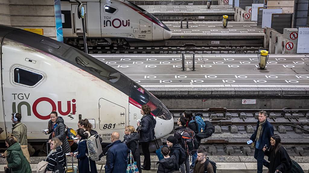 Vom Bahnstreik in Frankreich sind auch Fernverkehrzüge in die Schweiz betroffen. (Archivbild)