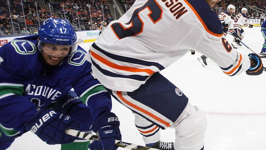 In der NHL ohne Glück: Bei den Vancouver Canucks konnte sich Anton Rödin (li.) nicht durchsetzen