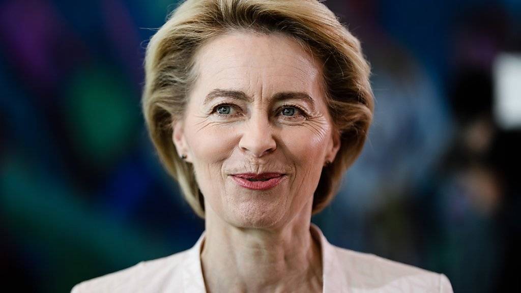 Ursula von der Leyen gibt ihr Amt als deutsche Bundesverteidigungsministerin auf. Am Dienstag stellt sie sich dem EU-Parlament als neue EU-Kommissionspräsidentin zur Wahl. (Archivbild)