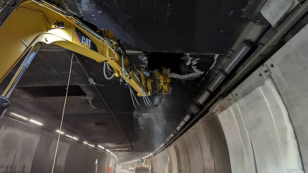 Der Gotthard-Strassentunnel ist nach einem Riss in der Tunneldecke seit Sonntag gesperrt. (Archivbild)