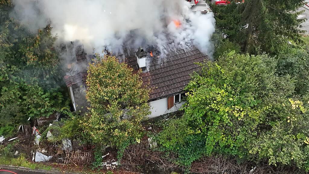 Abbruchliegenschaft in Bronschhofen abgebrannt