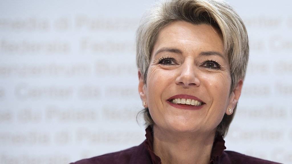 Bundesrätin Karin Keller-Sutter ist dem Schweizer Volk sympathisch.