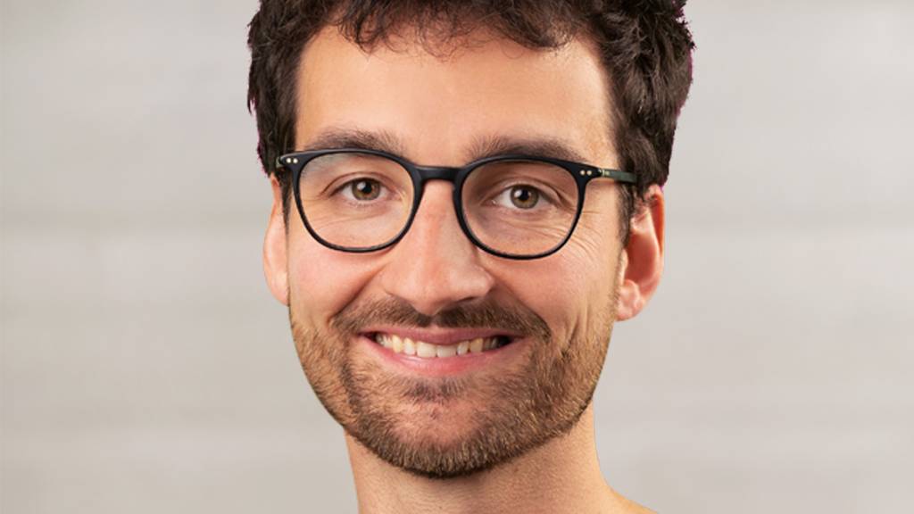 Der 1993 geborene Simon Gredig ist Geschäftsführer von Pro Velo Graubünden und Bündner Grossrat.