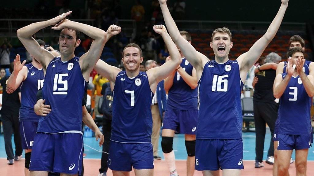 Italiens Volleyballer freuen sich über den Einzug in den olympischen Final