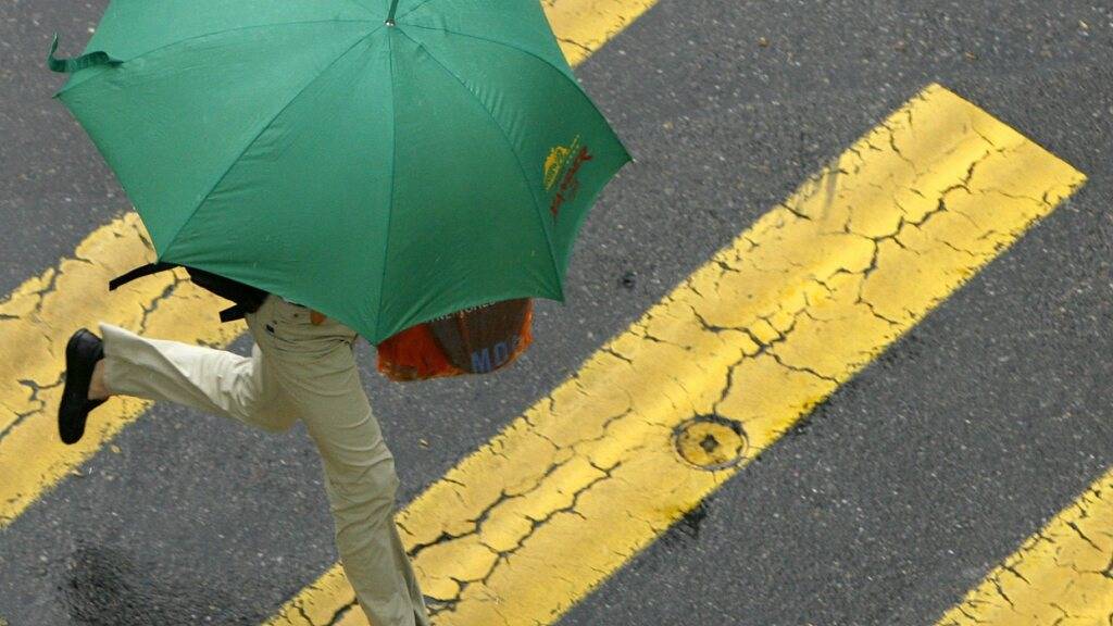 Ein bereits entfernter Fussgängerstreifen in Niederhelfenschwil ist noch nicht vom Tisch. (Themenbild)