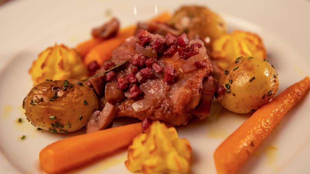 Coq au Vin mit Kartoffelvariation