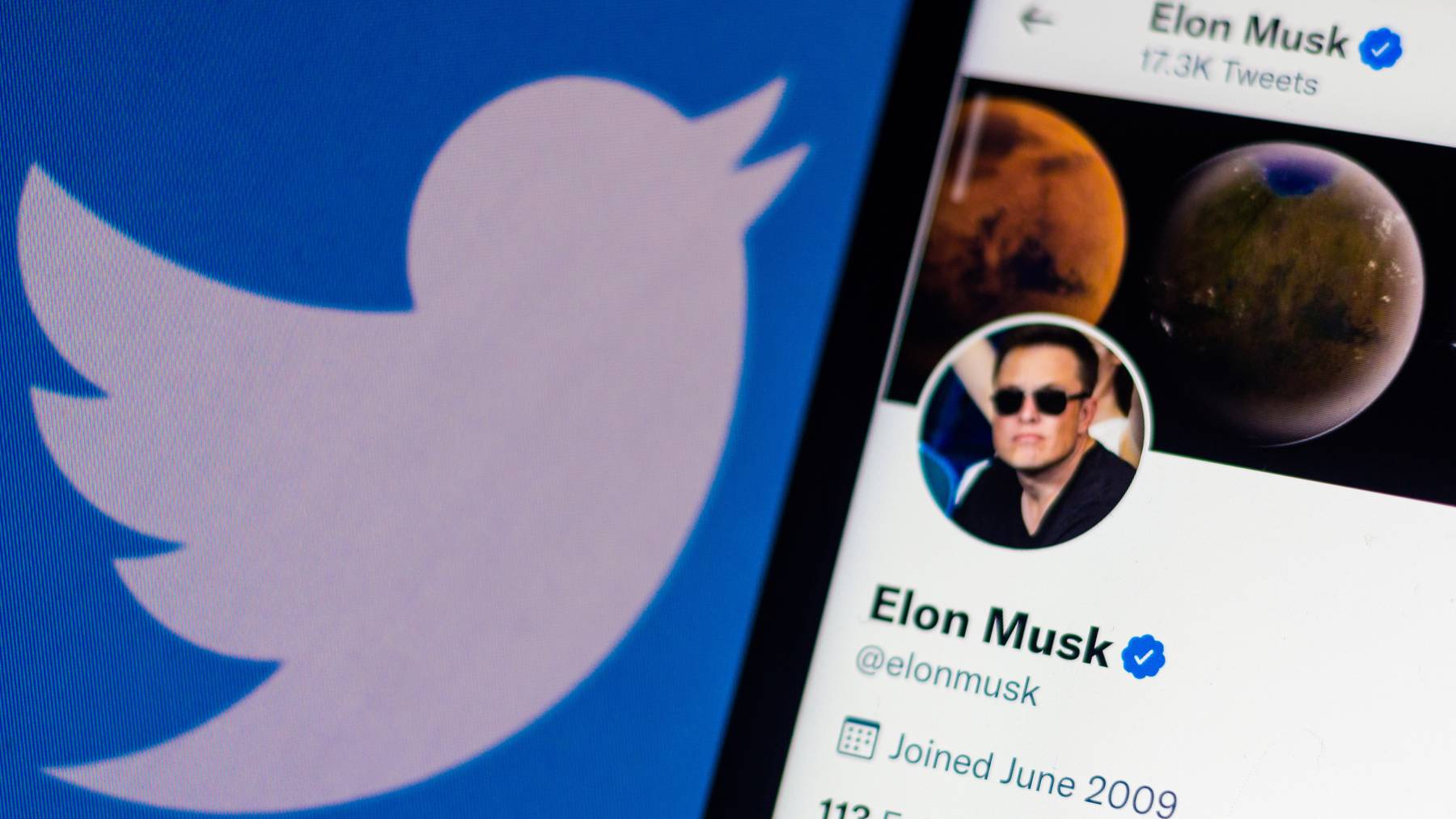 Elon Musk hat das Soziale Netzwerk Twitter gekauft.