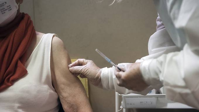 Covid-Impfstoffe retteten in Europa über eine Million Leben