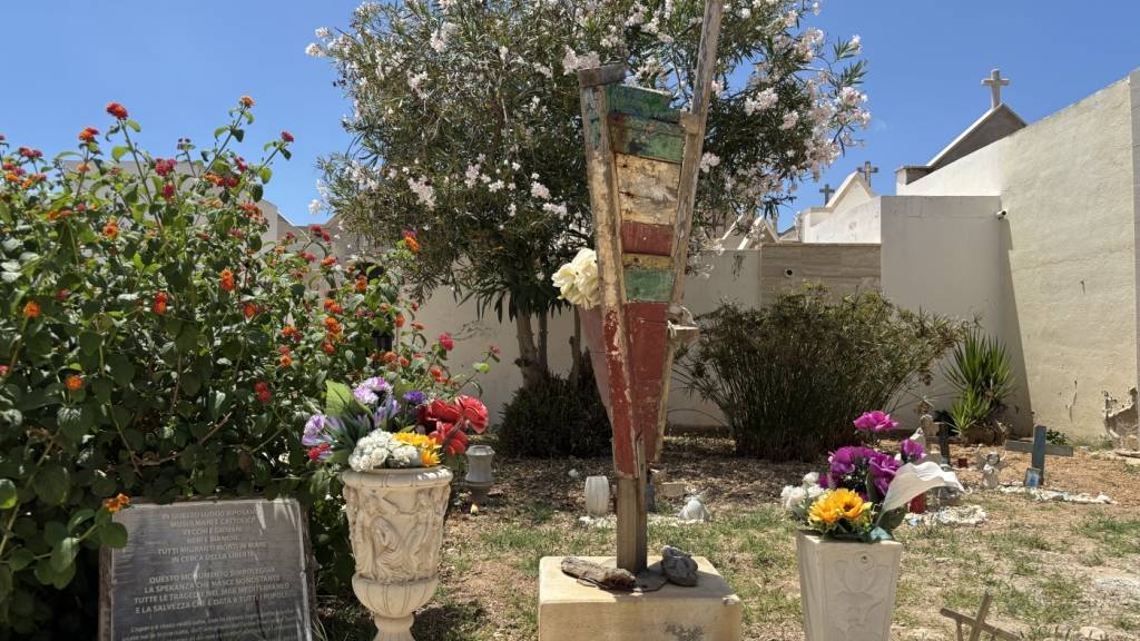 Papst Leo XIV. besucht Lampedusa und erinnert an Migranten-Schicksal