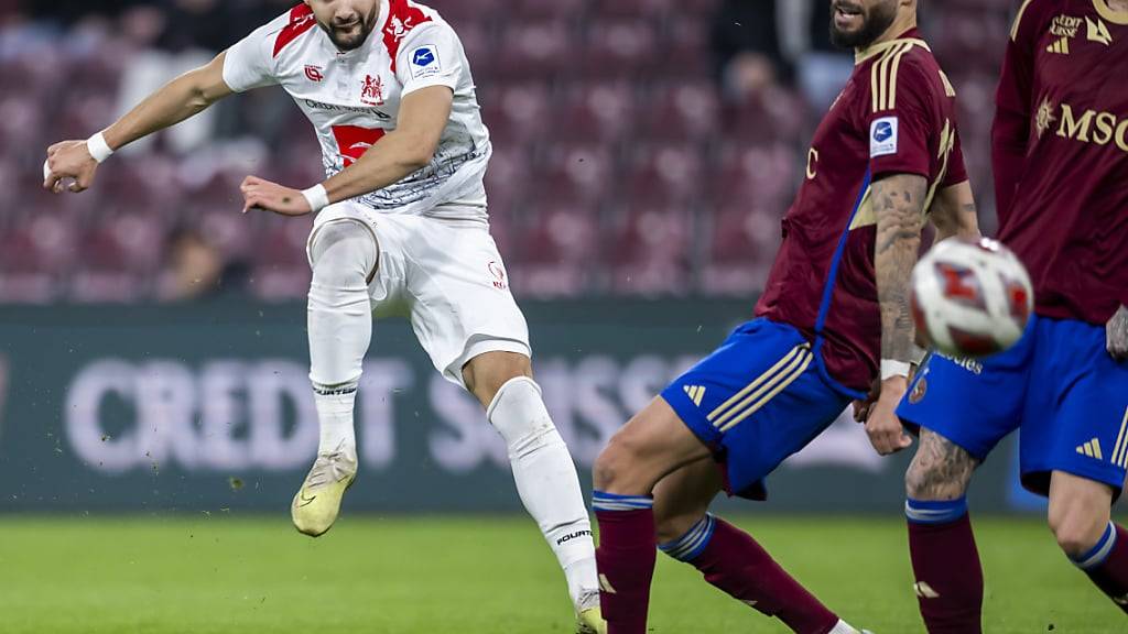 Vitalie Damascan trifft zum 2:1 für Stade Lausanne-Ouchy