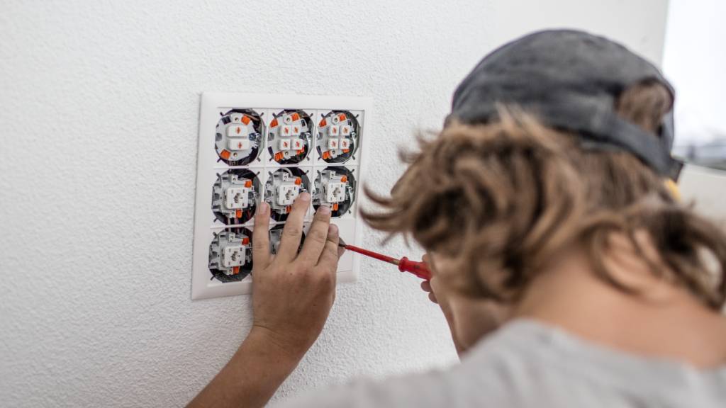 Jugendliche in Nidwalden und Obwalden bleiben für Lehre im Kanton