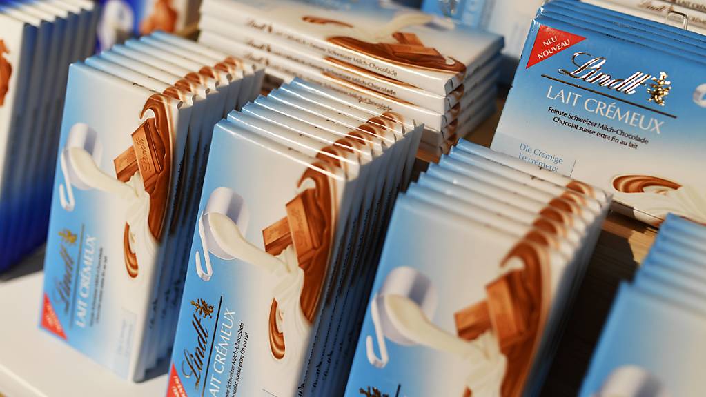 Der Schokoladenhersteller Lindt & Sprüngli legt seine beiden italienischen Töchter zusammen. Dadurch kommt es beim Unternehmen zu einem Stellenabbau. (Symbolbild)