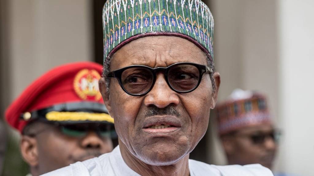 ARCHIV - Muhammadu Buhari, damals Präsident von Nigeria, steht vor dem State House in Abuja. Foto: Michael Kappeler/dpa