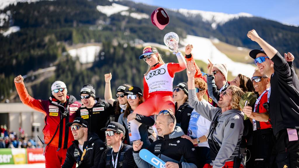 Lara Gut und Swiss-Ski Team