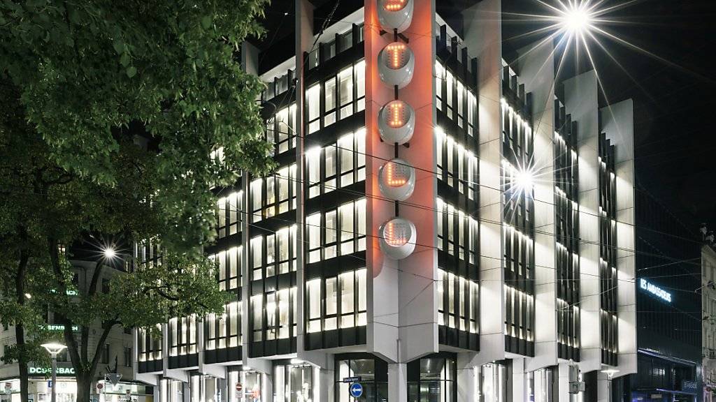 Die Immobiliengesellschaft PSP, der unter anderem auch das Bally-Gebäude an der Bahnhofstrasse in Zürich gehört, hat in der ersten Jahreshälfte ihre Leerstandsquote senken und den Gewinn steigern können. (Archivbild)