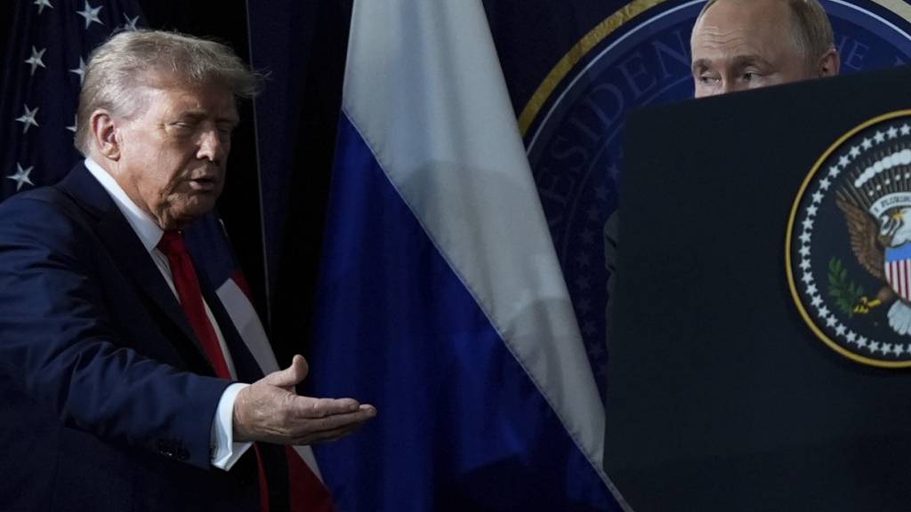 Kreml spricht von baldigem Treffen Putins mit Trump