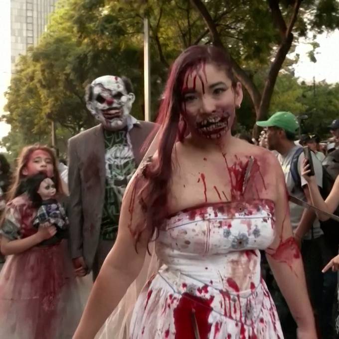 Der jährliche Zombie-Walk begeistert Mexiko-Stadt