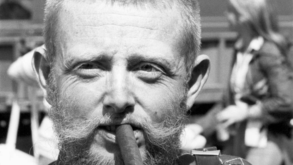 Herbert Müller wurde aufgrund seiner Vorliebe für Zigarren als «Stumpen-Herbi» bekannt