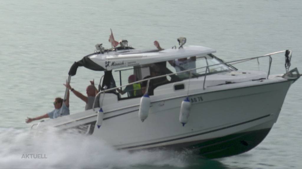 Heftiger Unfall mit schwerverletzten: So üben Rettungskräfte den Notfall auf dem Hallwilersee
