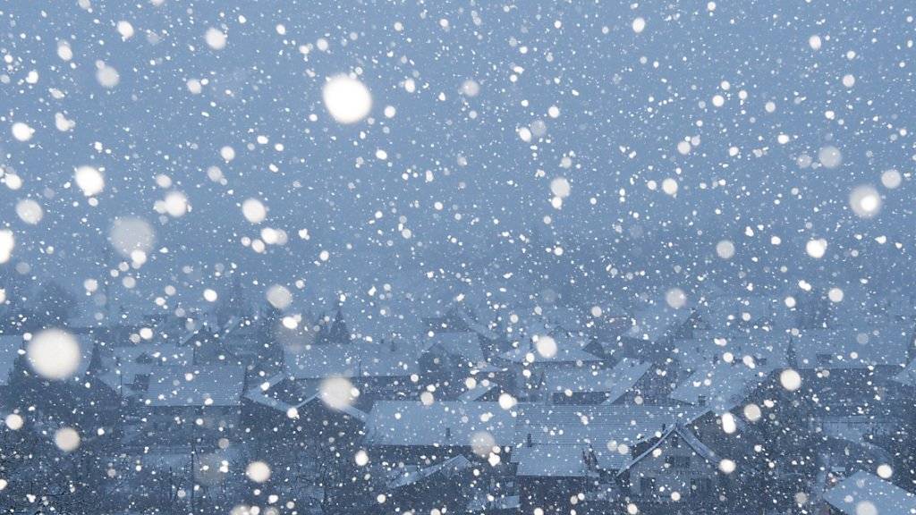 Ein paar Schneeflocken machen noch keinen Winter: Laut MeteoSchweiz gab es an Silvester nur «ein Schäumchen Schnee». (Archivbild)