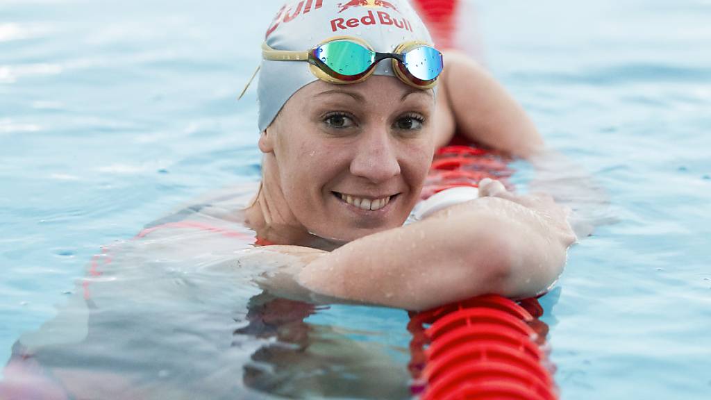 Die Triathletin Daniela Ryf im November 2019 während eines Trainings in der Schwimmhalle in Zuchwil