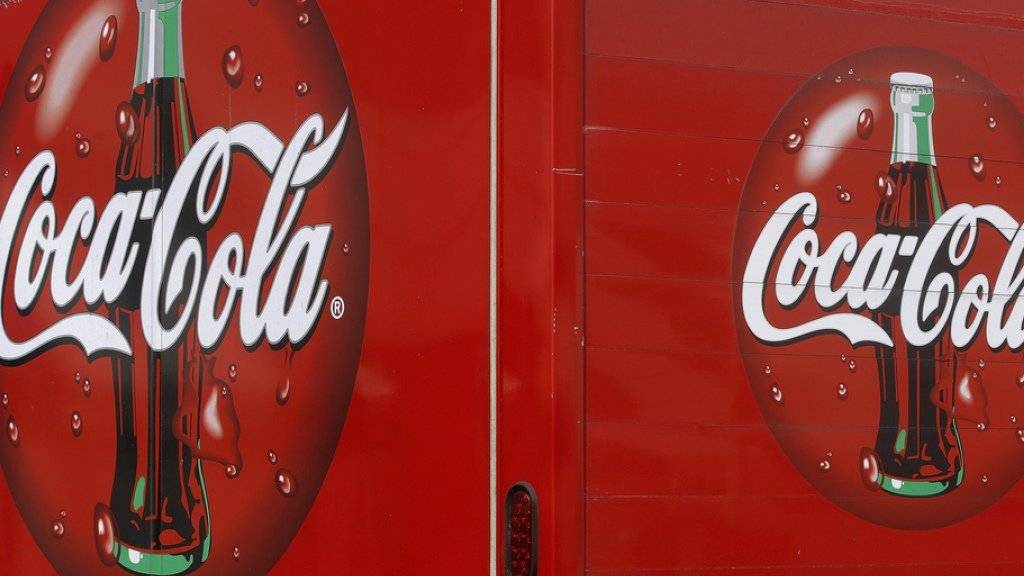 Russen und Ukrainer sahen Rot: der US-Getränkeriese Coca-Cola gerät zwischen die Fronten.