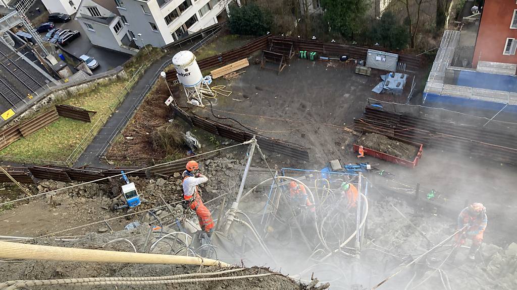 Felssicherungsarbeiten am Schlössli Schönegg in der Stadt Luzern. (Archivaufnahme)
