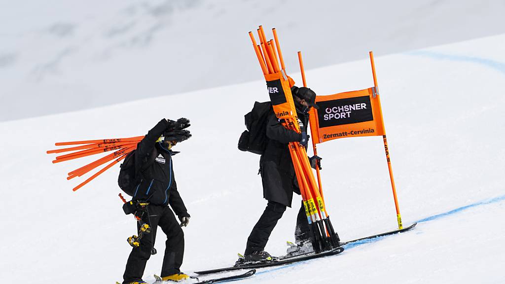 Auch am Sonntag hiess es auf der Gran Becca vorzeitig zusammenpacken