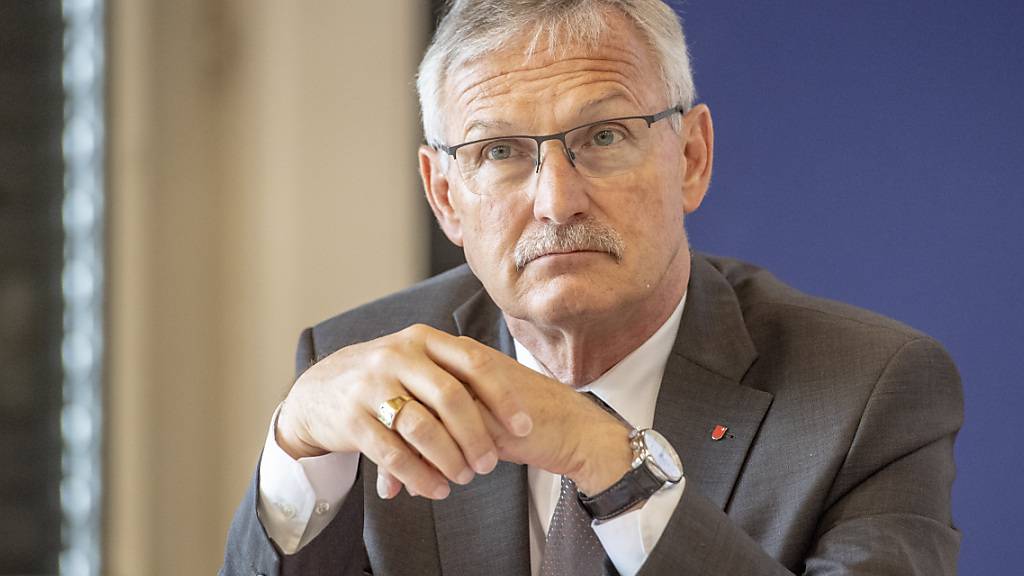 Der Schwyzer Regierungsrat Andreas Barraud (SVP) ist mit seiner Coronahilfe im Parlament auf keinen Widerstand gestossen. (Archivaufnahme)