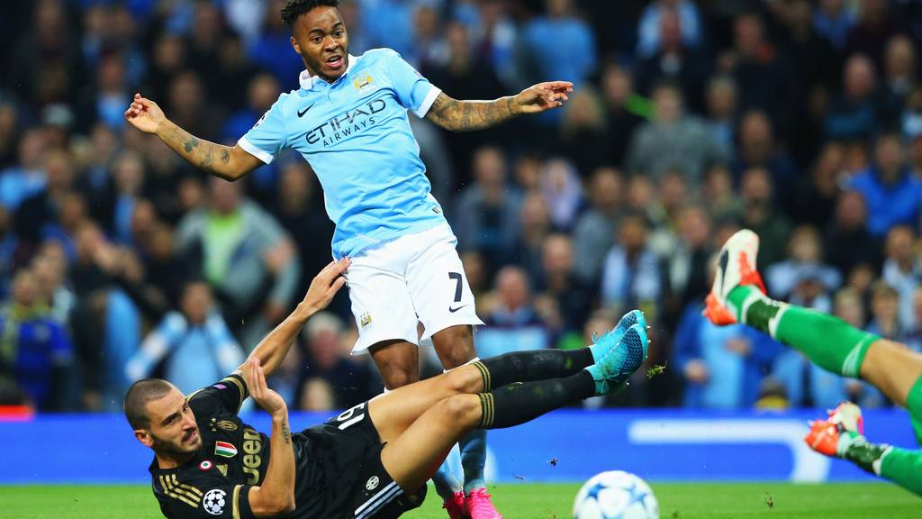 during the  UEFA Champions League Group D match between Manchester City FC and Juventus at the Etihad Stadium on September 15, 2015 in Manchester, United Kingdom.