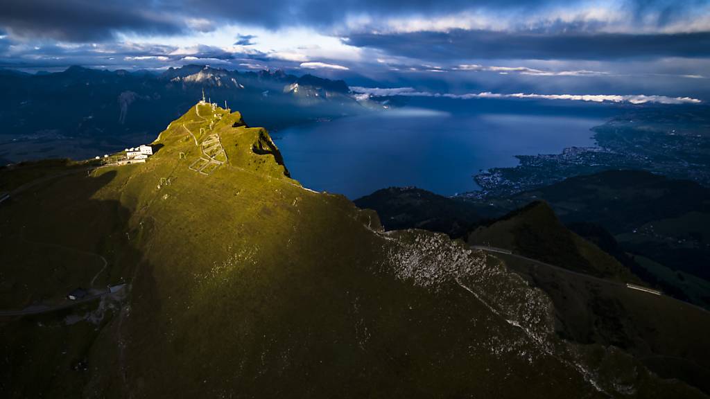 Der Gipfel des Bergs Rochers de Naye oberhalb von Montreux am Genfersee. (Archivbild)