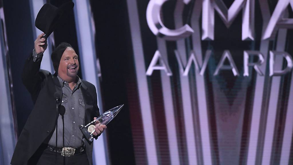 Der amerikanische Country-Star Garth Brooks wurde in seiner Musiksparte zum siebten Mal als «Entertainer des Jahres» ausgezeichnet.