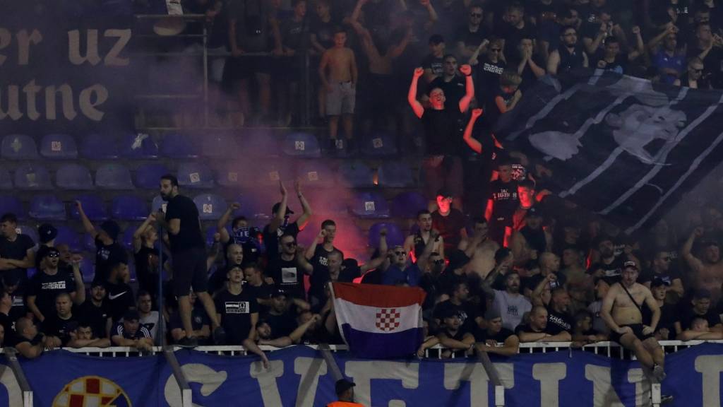 Die Fans von Dinamo Zagreb feiern einen weiteren Titel