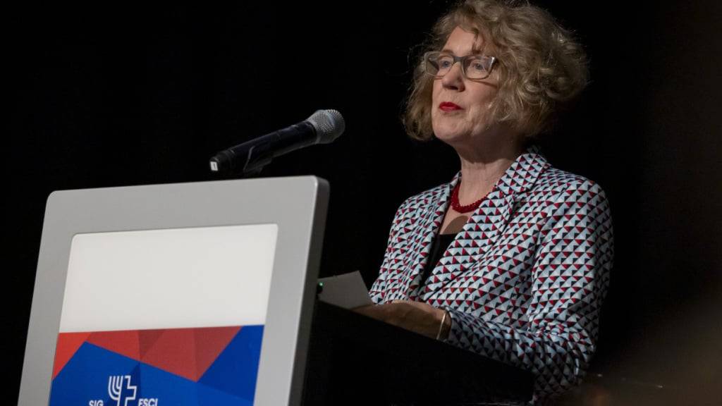 Der Kampf gegen Antisemitismus ist in Zürich ein grosses Thema, Am 18. Mai sprach Stadtpräsidentin Corine Mauch (SP) an der Delegiertenversammlung des Israelitischen Gemeindebundes (SIG).